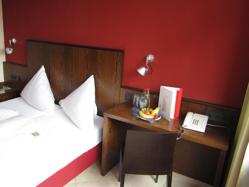 Hotel Westend München